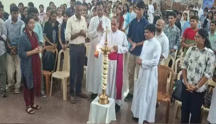 OUR LADY FATHIMA