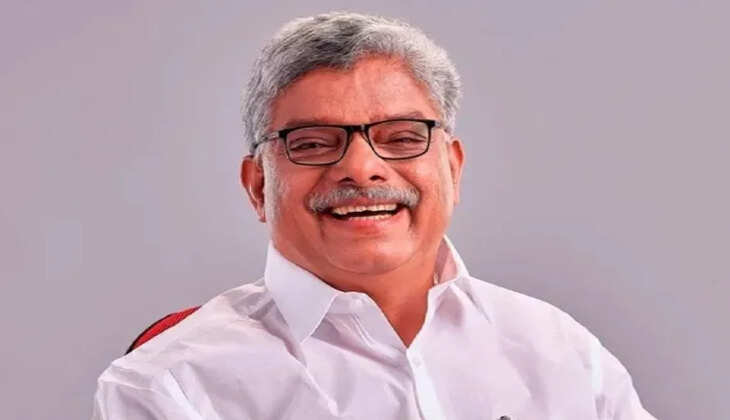 Vazhoor soman