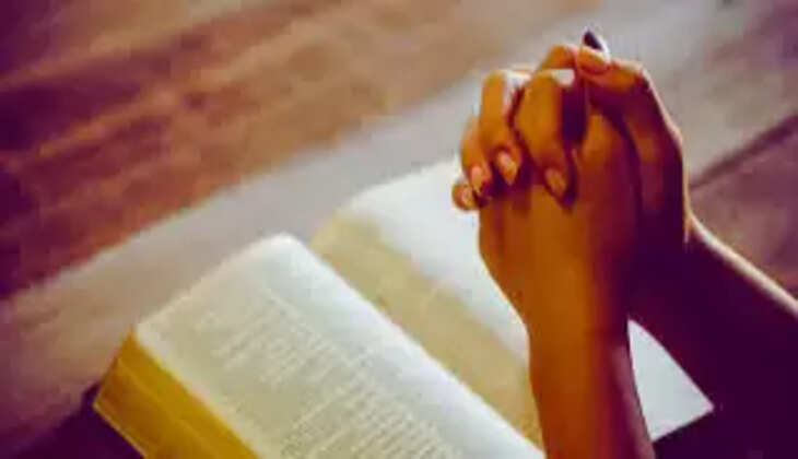PRAY