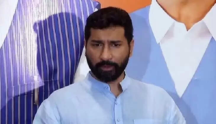 anil antony