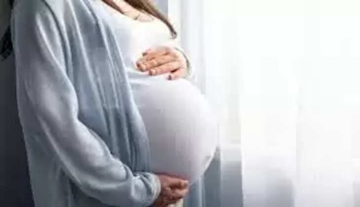 PRGENENT WOMEN