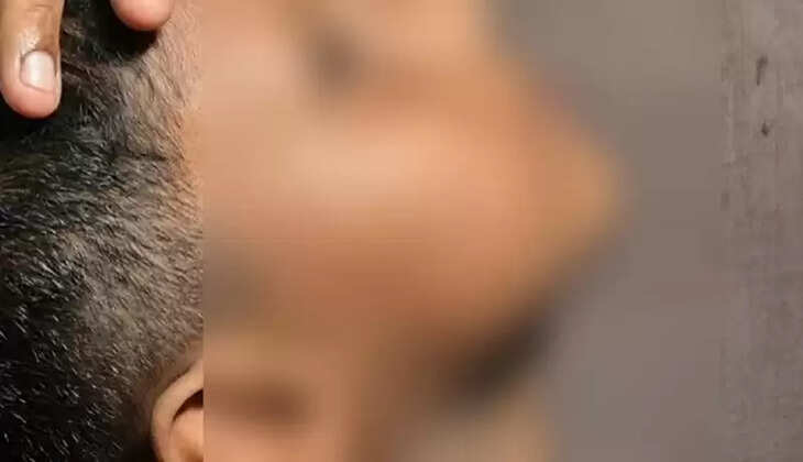 2222